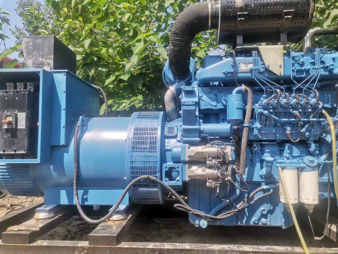 巴彦淖尔详细说明降低 800kW 柴油发电机输出电流波动的方法